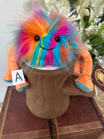 The Spinners Cecil Large Charlie Bears 2025 Plush Collection Spider
