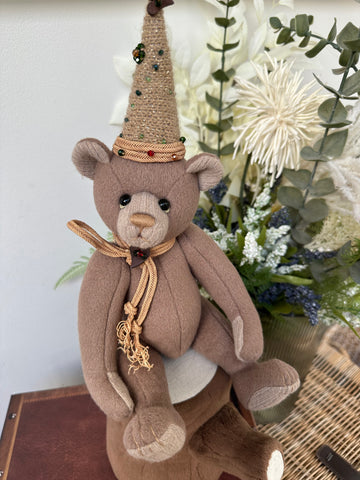 Guffaw Isabelle Collection Limited Edition Collectable Clown Bear No 148