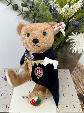 Steiff Teddy Bear Prince William Royal Collection Teddy Bear No 221