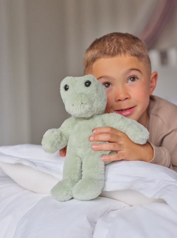 Freddie Frog Plush Bear & Me Charlie Bears Children's Toy