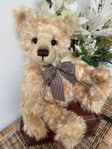 Whittaker Charlie Bears 2025 Plush Collection Teddy Bear