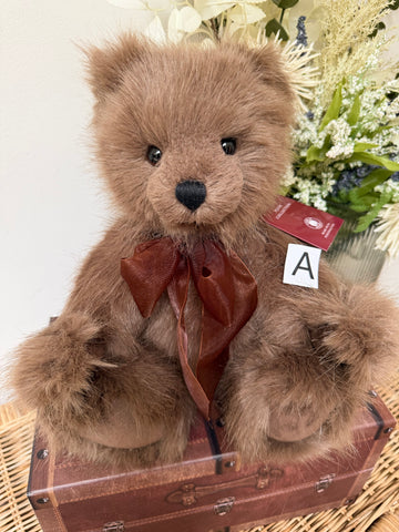 Oak Charlie Bears 2026 Plush Collection Teddy Bear
