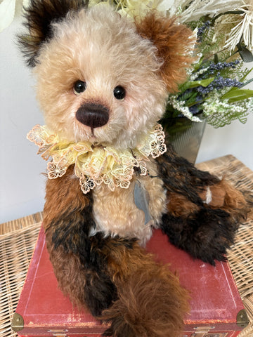 Many a Moon Paw Store Exclusive Isabelle Collection Limited Edition no 204