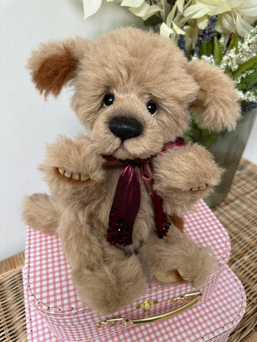 Totter Limited Edition Isabelle Collection Puppy Dog No 151