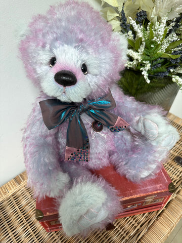 Juliet Isabelle Collection Limited Edition Paw Store Exclusive No 291