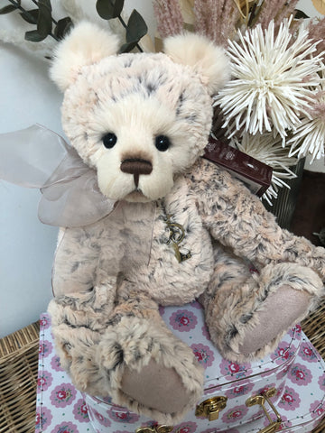 Shirley Charlie Bears 2022 Collectable Plush Teddy Bear