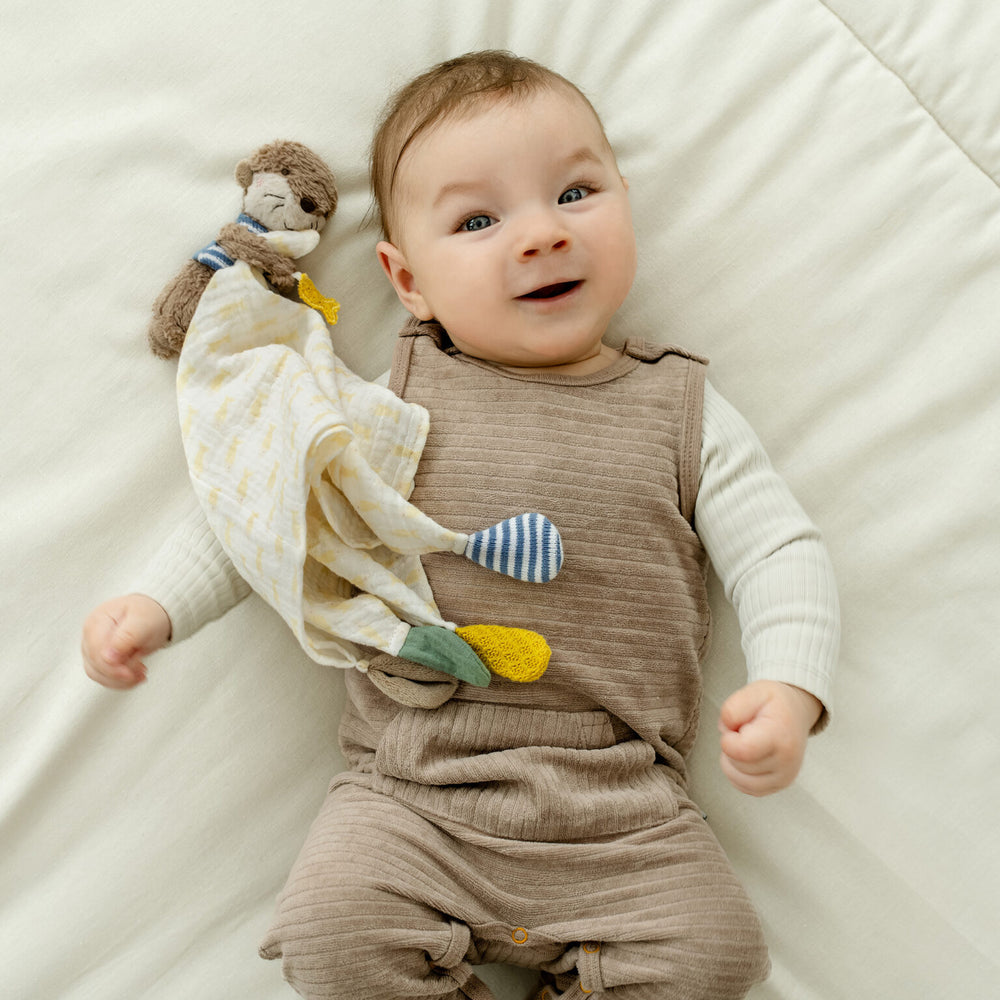 Fehn Muslin Newborn Cuddly Otter Soother / Comforter