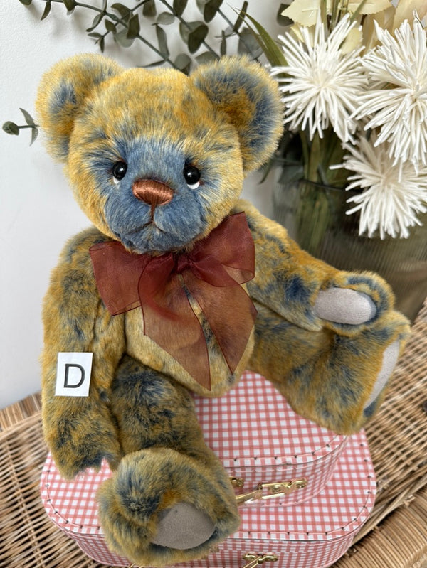 Noon Charlie Bears  Plush Collection Collectable Teddy Bear
