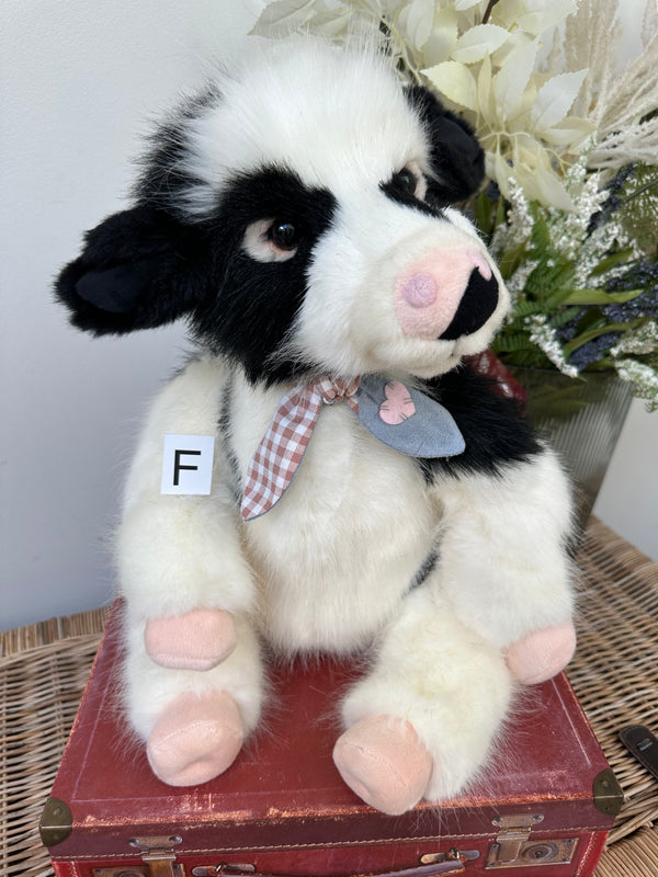 Milkshake Charlie Bears Plush Collection Cow