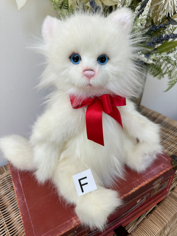 Potton Charlie Bears Plush Collection Kitten Pussy Cat