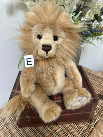 Anniversary Linus Charlie Bears  Plush Collection Lion