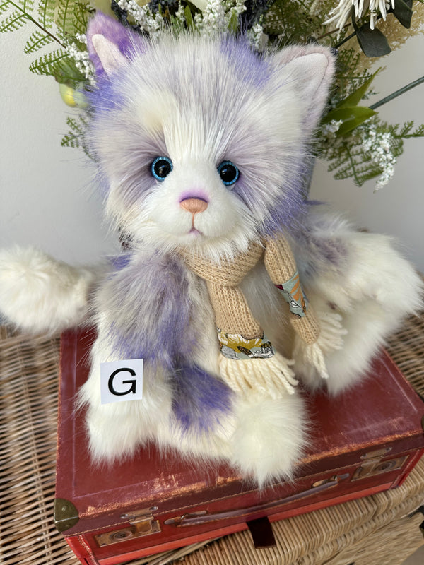 Sleepyhead Charlie Bears Secrets Collection Plush Kitten Cat