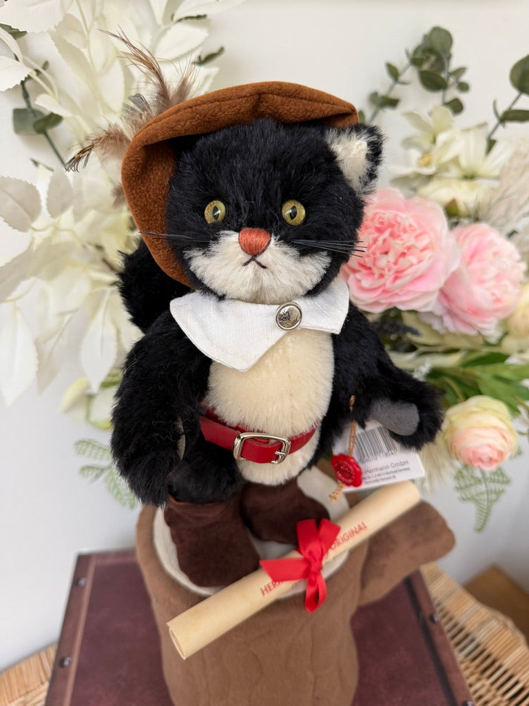 Puss in Boots Hermann Teddy Original Limited Edition Collectable Cat No 114