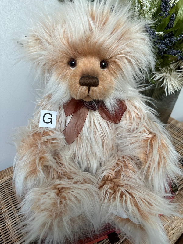 Ari Charlie Bears  Plush Collection Collectable Teddy Bear