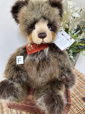 Newton Plush Collection Charlie Bears Plumo Teddy Bear