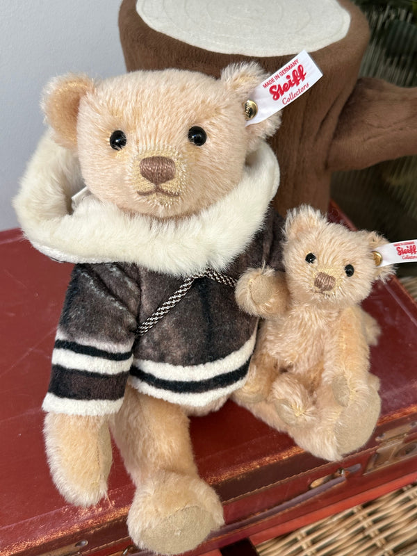 Mama Teddy Bear with Baby Steiff Christmas Collection No 695