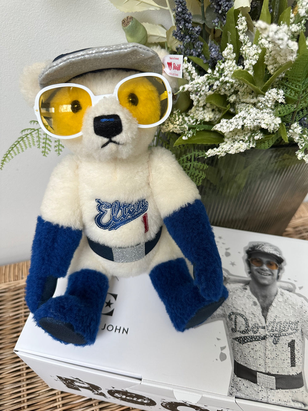 Steiff Rocks Elton John 1975 Collectable Limited Edition Bear No 12