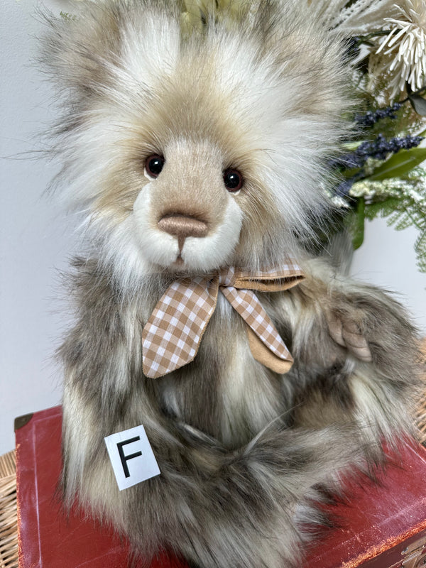 Ashdown Charlie Bears The Labyrinth Plush Collection