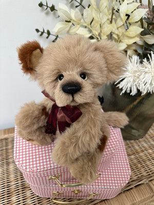 Totter Limited Edition Isabelle Collection Puppy Dog No 184