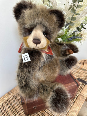 Newton Plush Collection Charlie Bears Plumo Teddy Bear