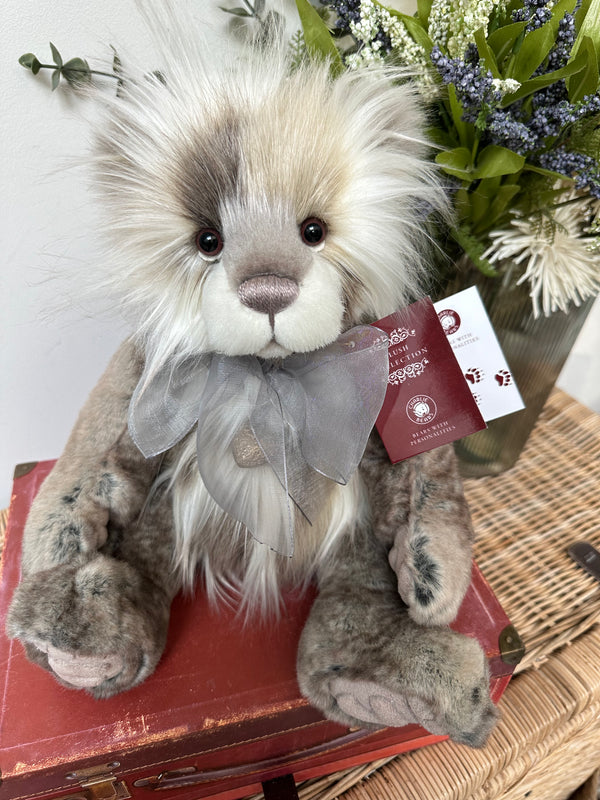 Conor Charlie Bears Plush Collection Teddy Bear