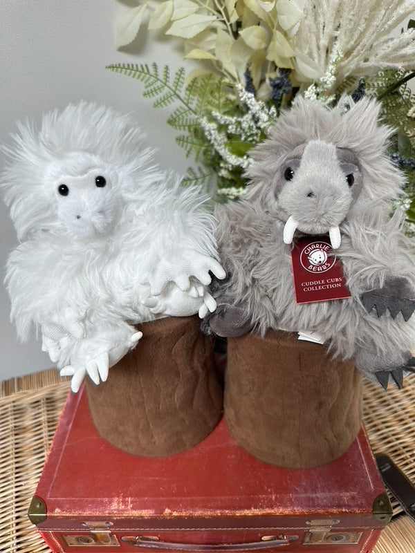 Cuddle Cubs by Charlie Bears Plush Miniature Yeti