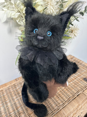 Miyaka Signature Collection Limited Edition Cat  No 464