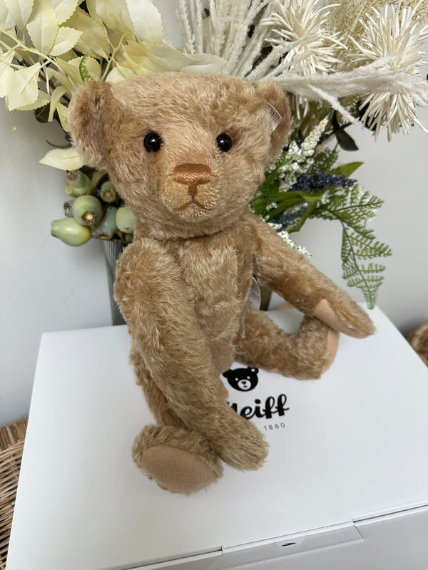 1910 Replica Steiff Collectable 2024 New Release Growler Mohair Teddy Bear No 426