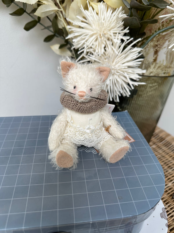 Michelle 14cm Teddy Hermann Original Limited Edition Miniature Mohair Kitten No 59