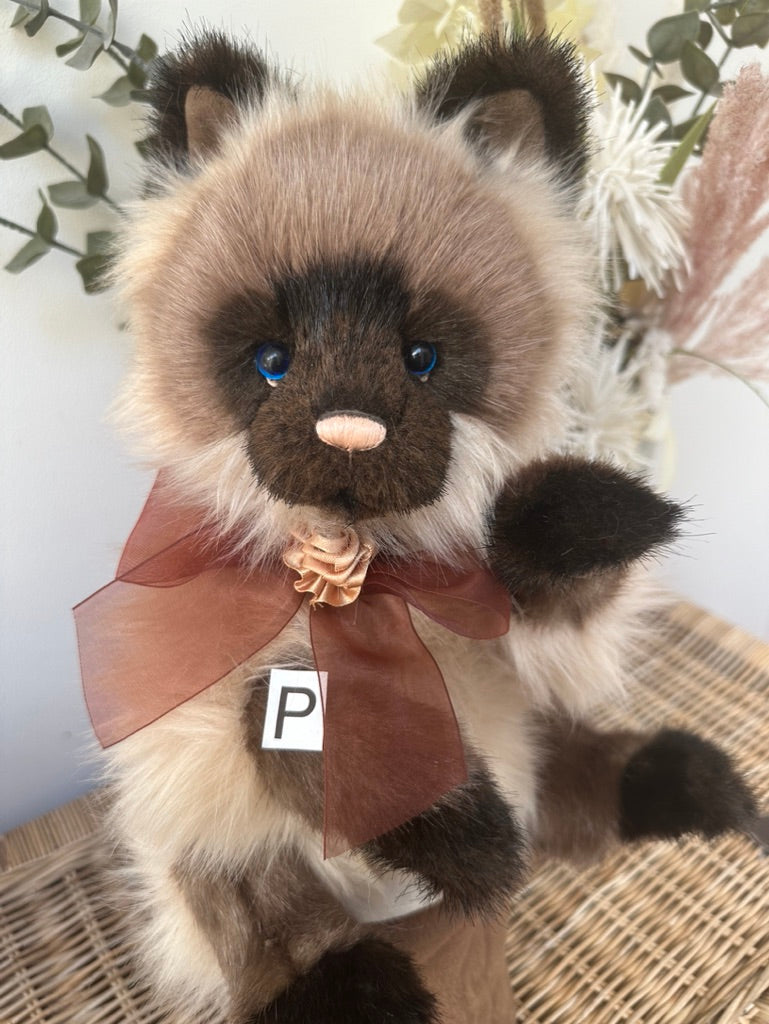 Queenie Plush Charlie Bears Ragdoll Kitten Cat – Lovely Bears