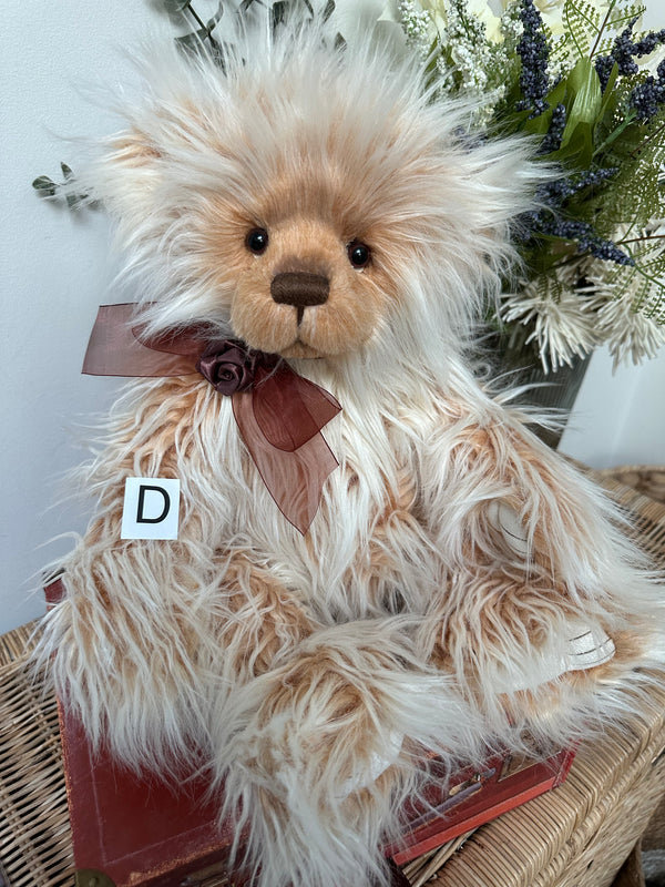 Ari Charlie Bears  Plush Collection Collectable Teddy Bear