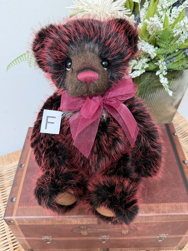 Pluto 32cm Charlie Bears Plush Collection Teddy Bear