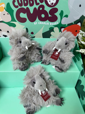 Cuddle Cubs Bob Charlie Bears Plush Miniature Beast of Bodmin