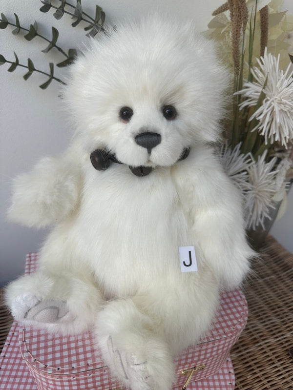 Daria Charlie Bears Plush Collection Polar Bear Teddy Bear