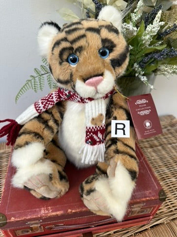 Taradiddle Charlie Bears Paw Store Exclusive Plush Collection Tiger