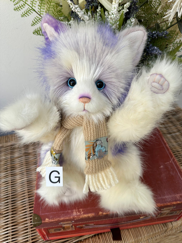 Sleepyhead Charlie Bears Secrets Collection Plush Kitten Cat