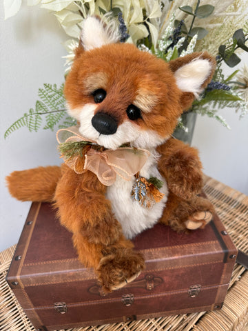 Balderdash Isabelle Collection Charlie Bears Fox 366