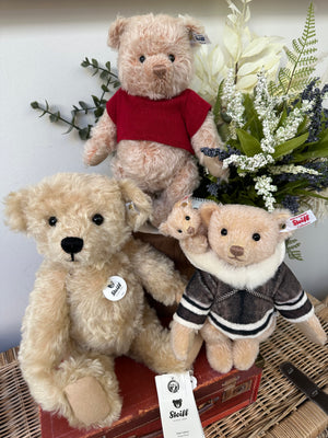 Mama Teddy Bear with Baby Steiff Christmas Collection No 695