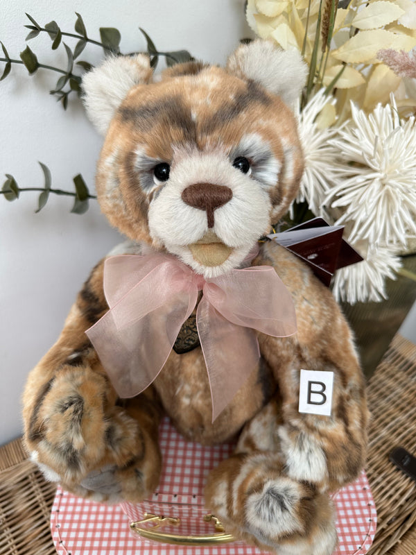 Early Bird Charlie Bears Plush & Alpaca Plumo Giggler Teddy Bear