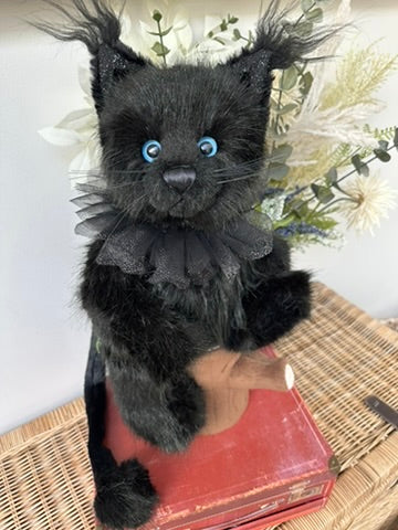Miyaka Signature Collection Limited Edition Cat  No 461