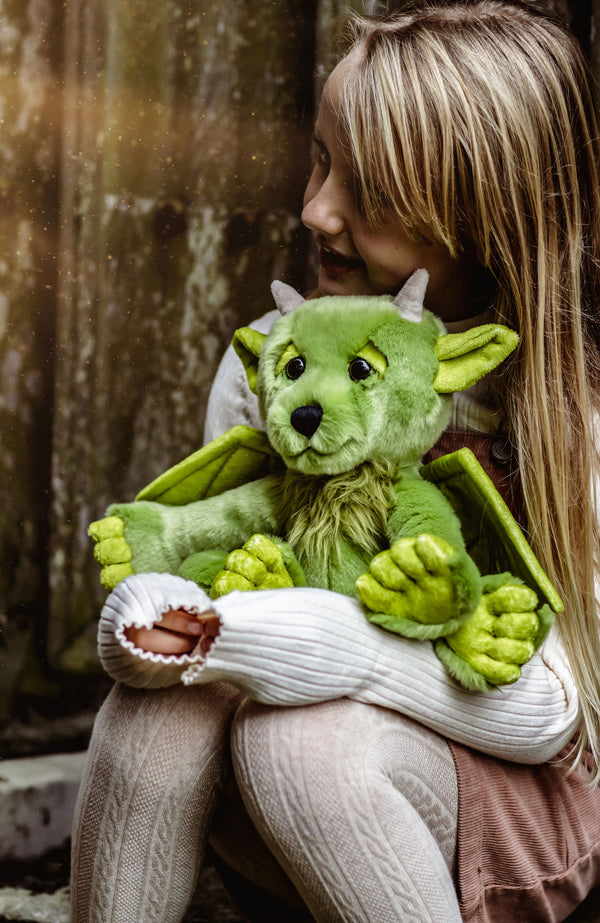 Spires Bearhouse by Charlie Bears Large Plush Green Gargoyle