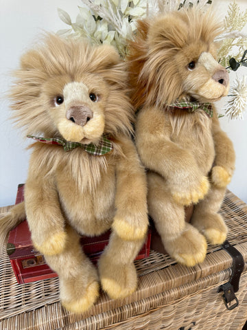 Pampas 48cm Bearhouse Plush Lion