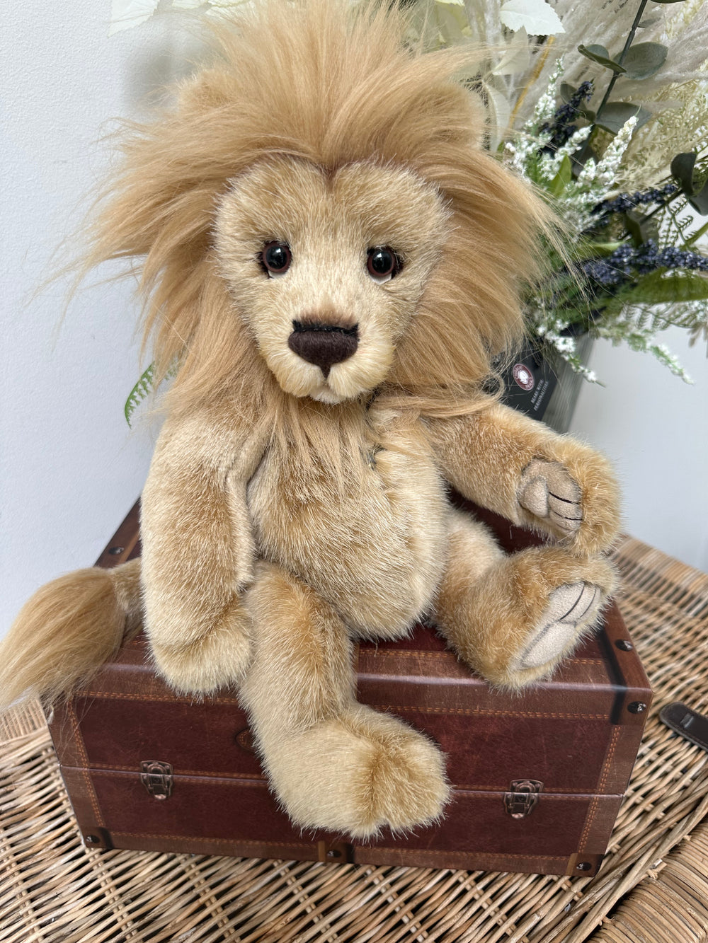 Anniversary Linus Charlie Bears  Plush Collection Lion