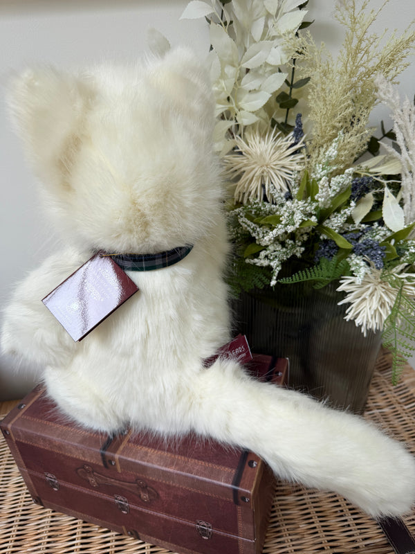Tundra Charlie Bears Bearhouse Arctic Fox