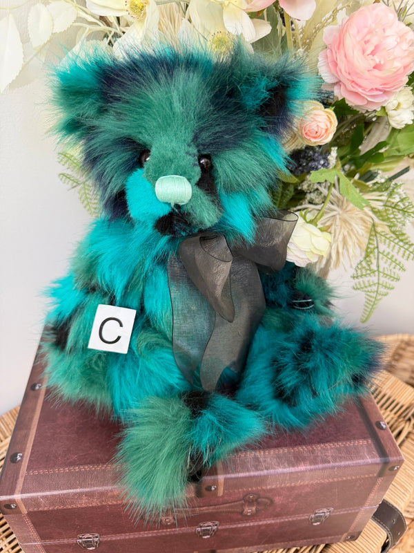 Filigree Charlie Bears Plush Collection Collectable Teddy Bear