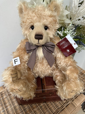Whittaker Charlie Bears Plush Collection Teddy Bear