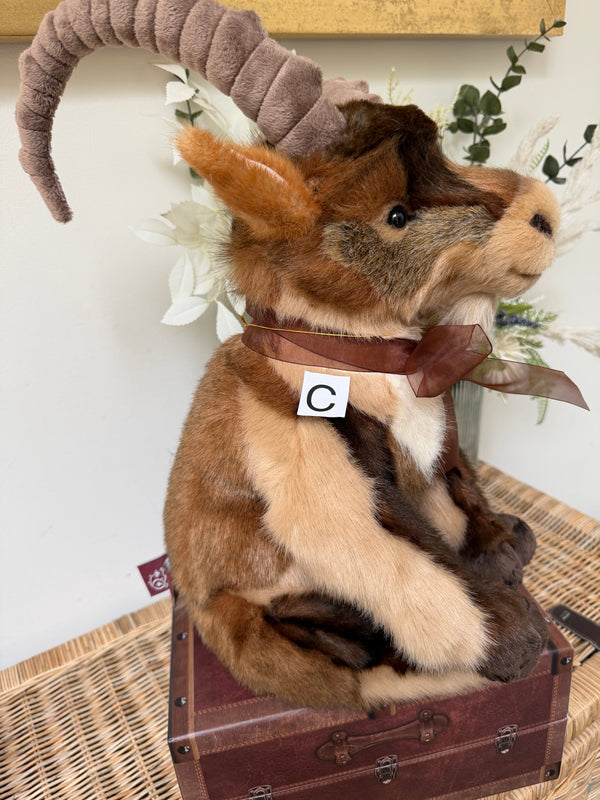 Ramble Charlie Bears Bearhouse Bear Soft Plush Ibex
