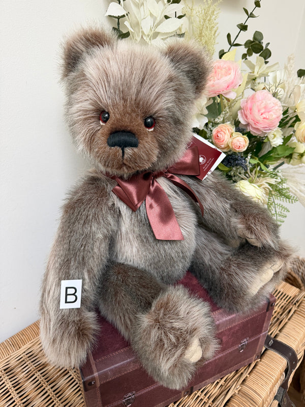 Ollie Charlie Bears 2026 Plush Collection Teddy Bear