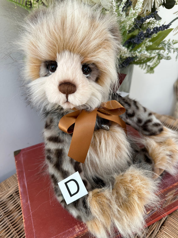 Michaela 38cm Charlie Bears Secrets Collection Plush Teddy Bear