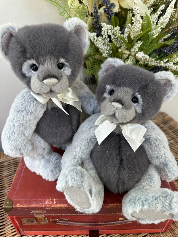 Miss Hap Charlie Bears Standing Plush Collection Teddy Bear